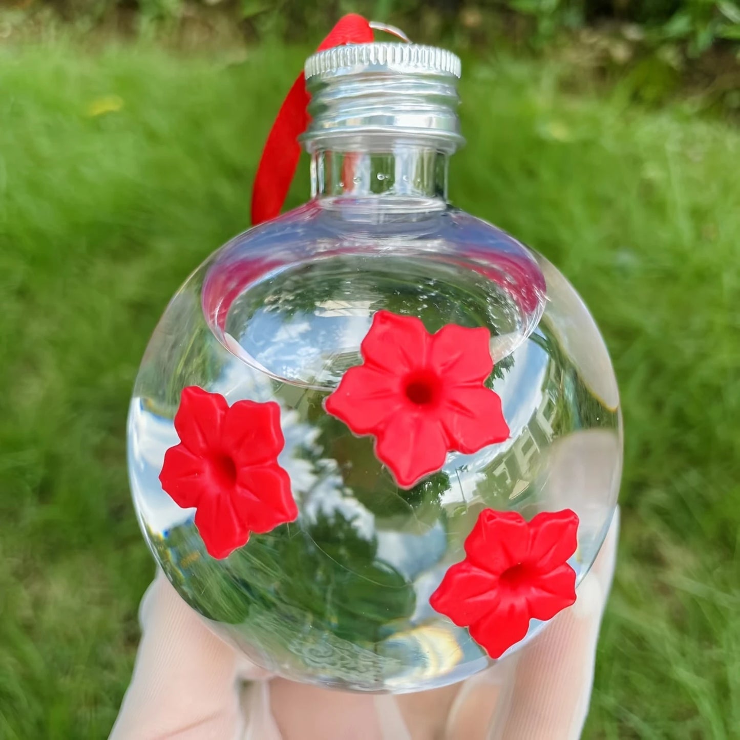 Globe Hummingbird Feeder